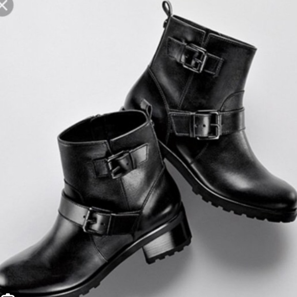 NWOT Michael Kors jet set 6 black ankle boots - Picture 2 of 4